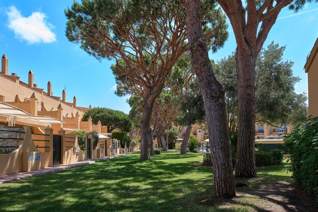 Adosado con jardín y piscina en Chiclana Barrosa-Sancti Petri Vila Novo Sancti Petri Exterior foto