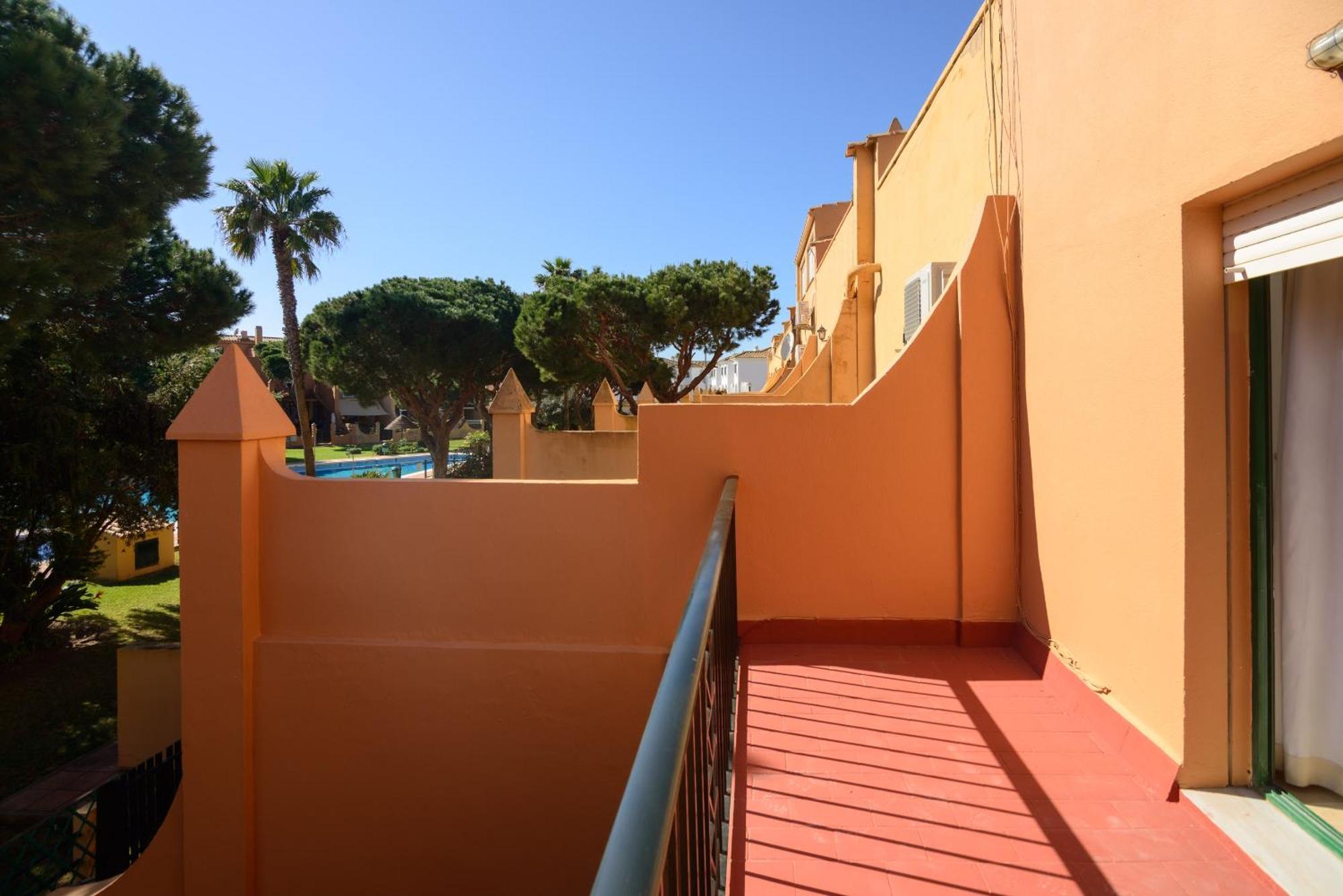 Adosado con jardín y piscina en Chiclana Barrosa-Sancti Petri Vila Novo Sancti Petri Exterior foto